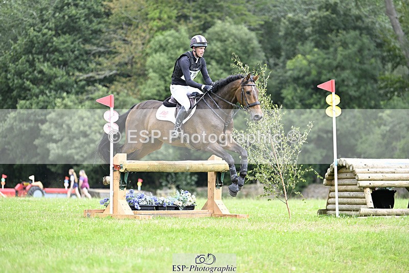 240804-122628-12595 - 320-Tom_Rowland-VICTOREMZ_MISSION