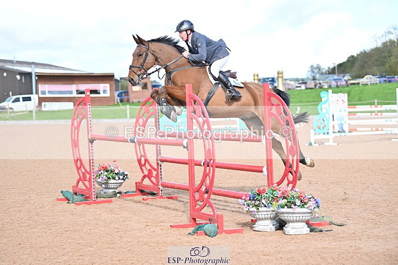 231014A-121822-04528 - Cls 19 1.15m Members Cup