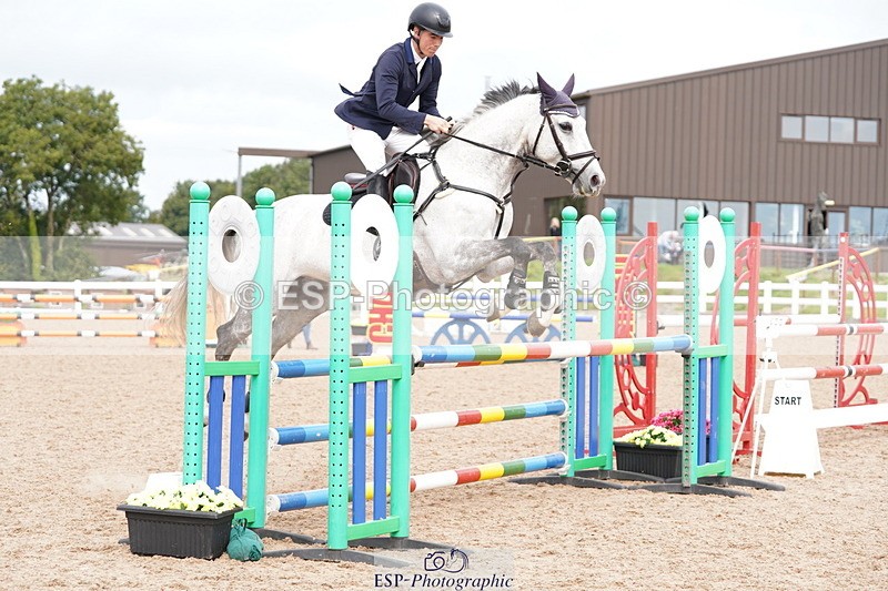 240915A-131038-10206 - Cls 35 1.05m Amateur Qualifier