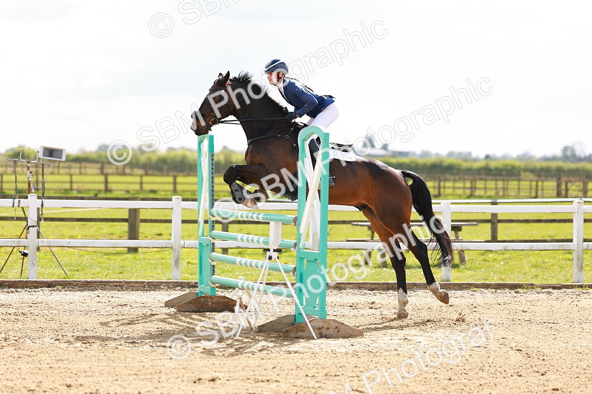 SBM_002484 - Class 5 - Senior Foxhunter - 1.20m