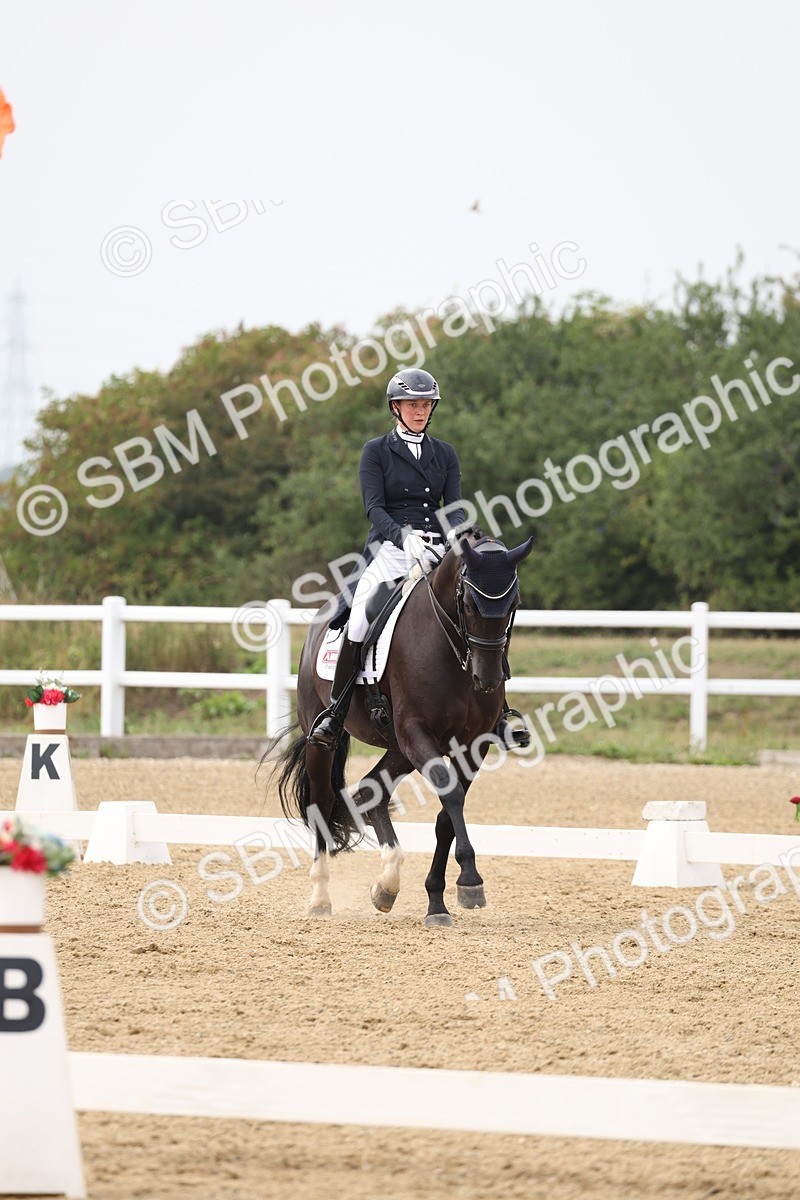 SBM_008212 - Class 10 - FEI INT I - 16.10-16.50