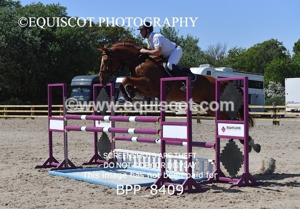 BPP_8409 - CLASS 7 Senior Foxhunter/ 1.20m Open