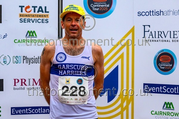 Monument25-918854 - Set Three