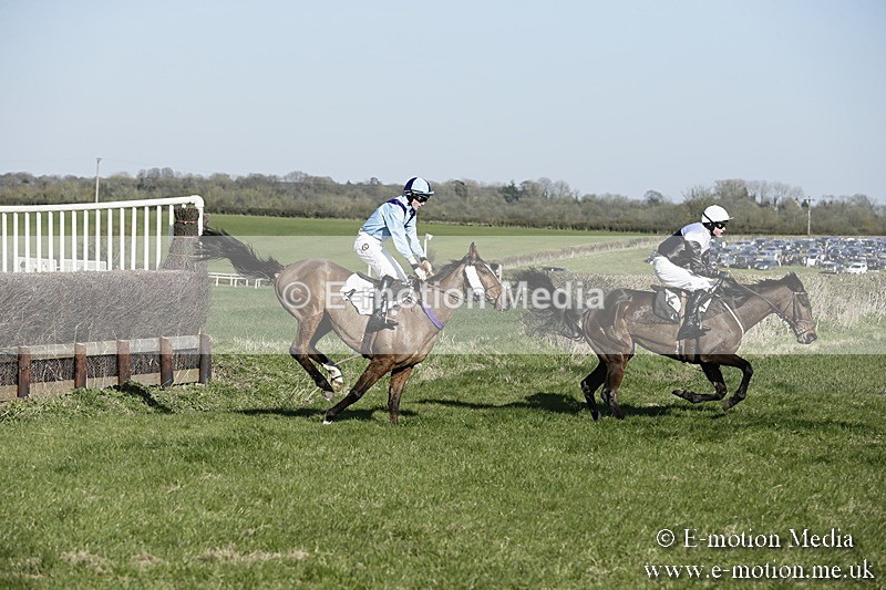 PtP 250317 300 - V.W.H. Hunt Point-to-Point Siddington 25/03/17