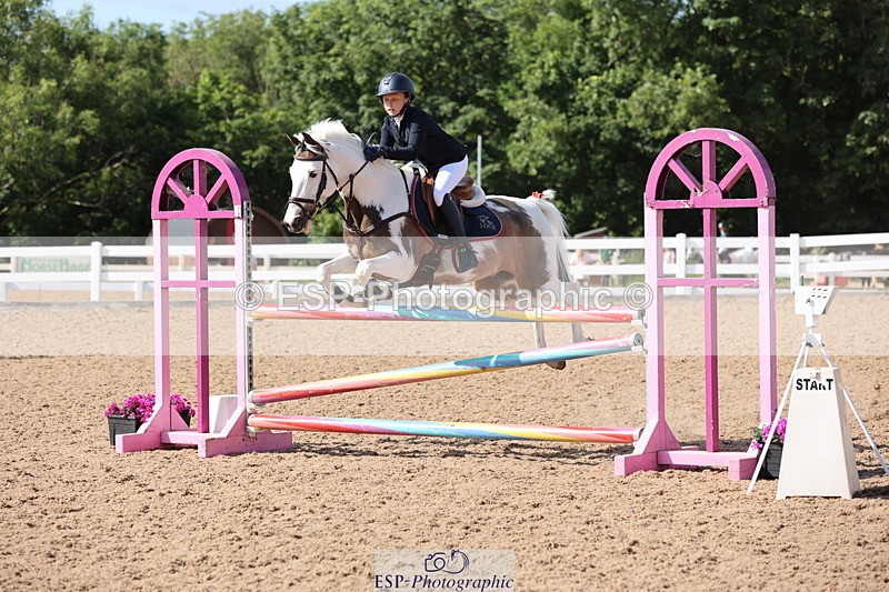 240629A-171849-08330 - Cls 13 Stepping Stones 128cm + 138cm