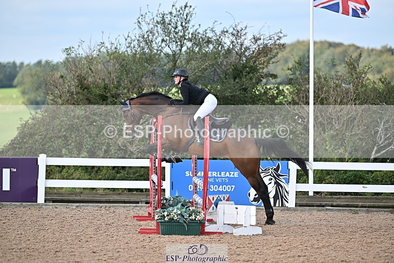 241004A-114329-01633 - Fri 08 85cm Amateur Quals