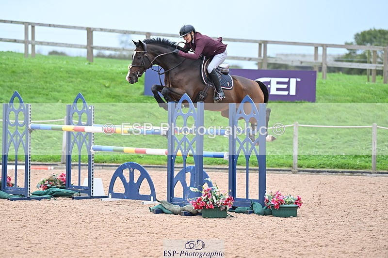 231013A-150729-02912 - Cls 9 Foxhunter & 1.20m Open