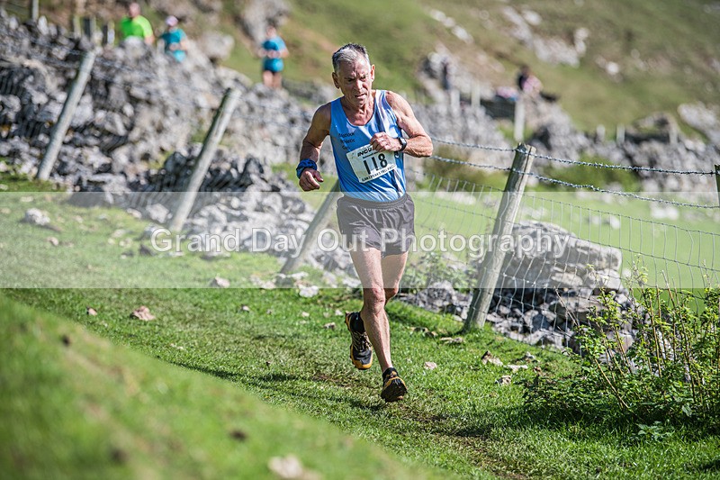 Ilam-792 - Ilam Three Peaks Fell Race (Limestone Series) Sunday 28th September 2025
