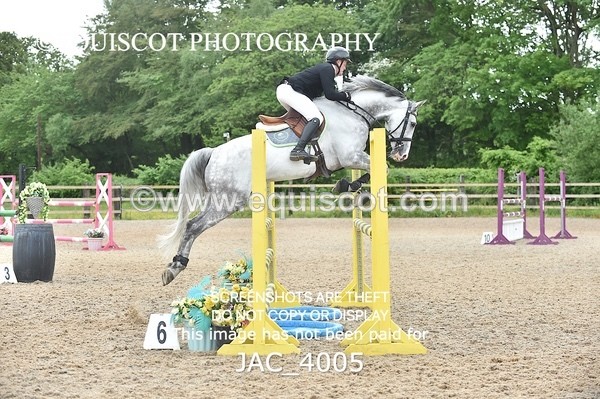 JAC_4005 - CLASS 4 - SAT -Senior Newcomers/ 1.10m Open