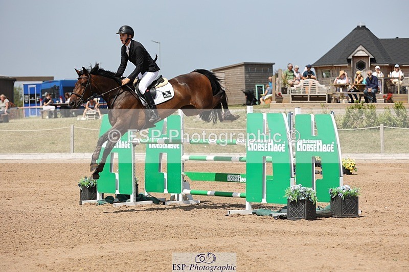 250725-141217-03201 - Cls 3 Snr Foxhunter