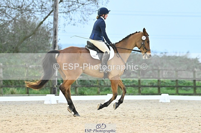 241103-162624-03334 - Novice 1 - 16.18 to 17.50