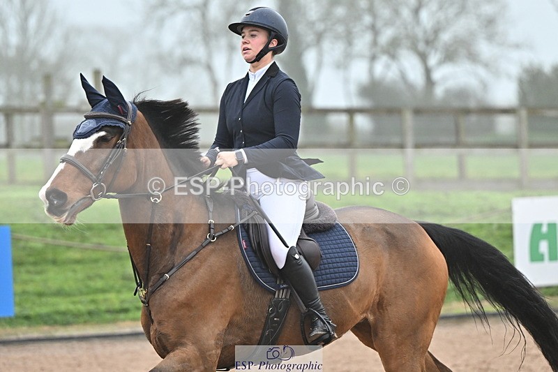 241103A-110755-06903 - SUN Cls 18 British Novice and 90cm Open