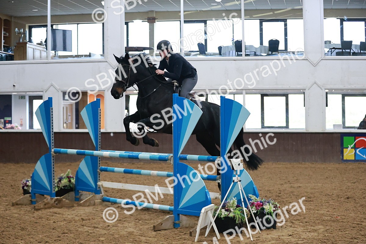 SBM_001421 - Class 4 - Senior Newcomers - 1.10m