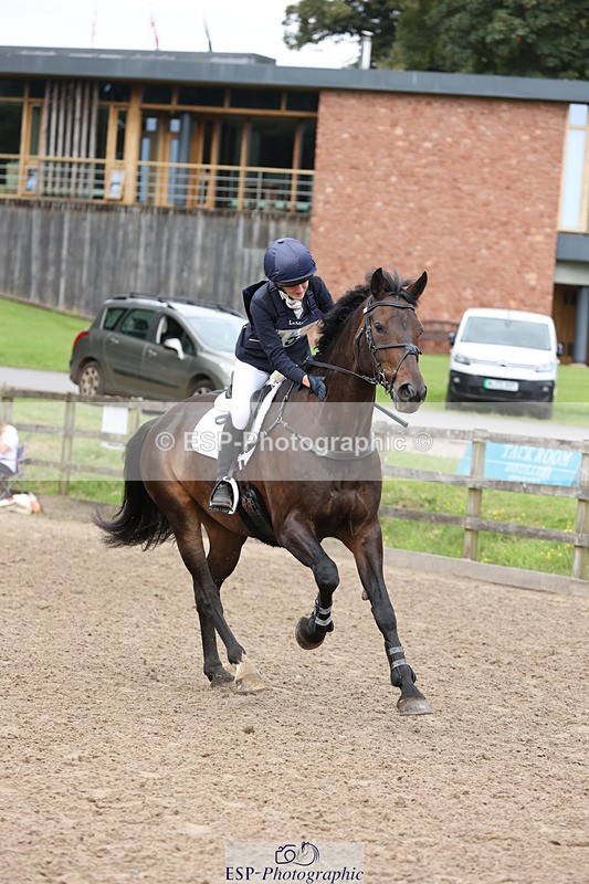 240804-114143-12757 - 454-Bella_Stevens-TOTALLY_WORTH_IT