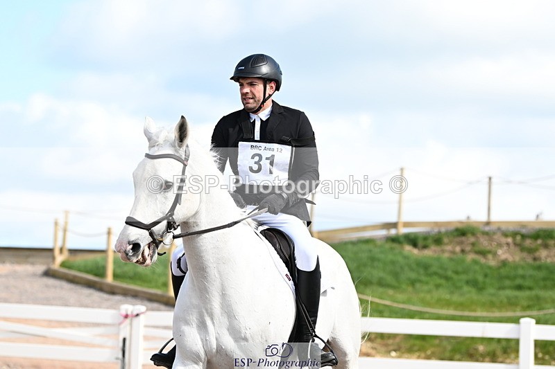 240324A-132313-03632 - Novice 27, 12.30 to 13.50