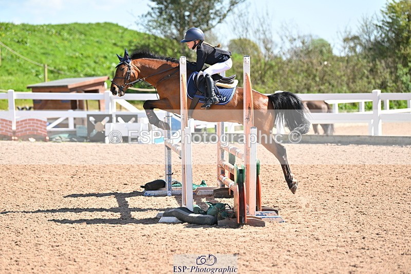 240504A-152221-02531 - Cls 22 & 23 Stepping Stones 128cm & 138cm & Under11's