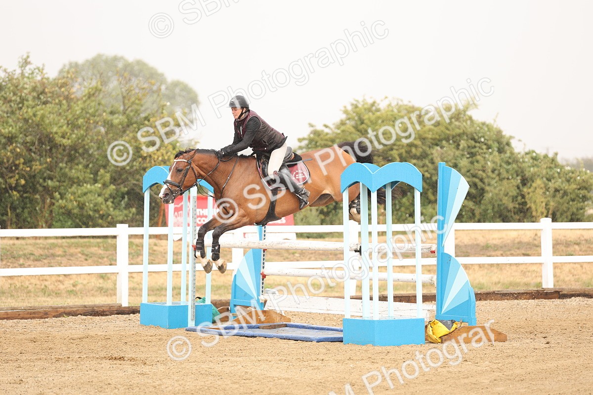 SBM_024176 - Class 6 - Senior Newcomers 1.10m