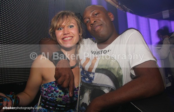 jumpin jack frost - Heavy Hitterz: (A - L)