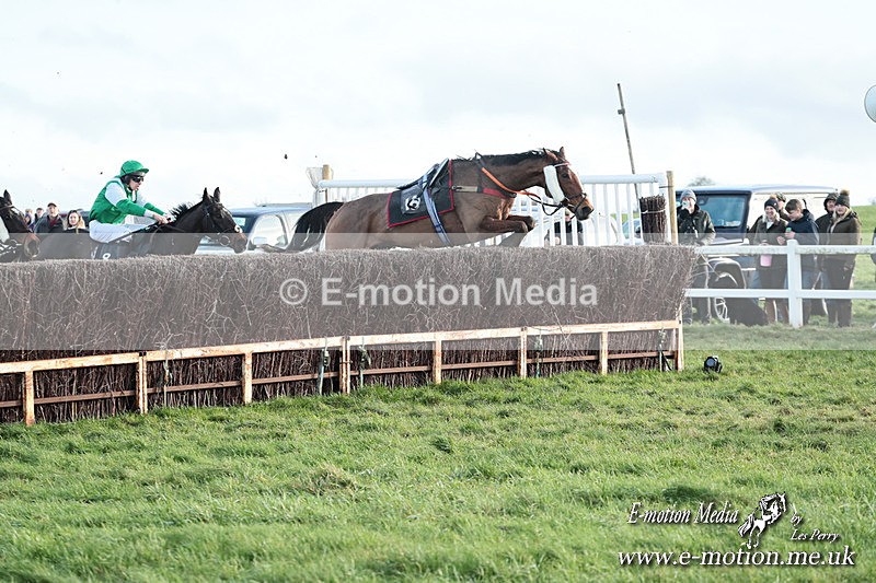 PtP 141225  1879 - New Forest Hounds PtP Larkhill 14/12/25