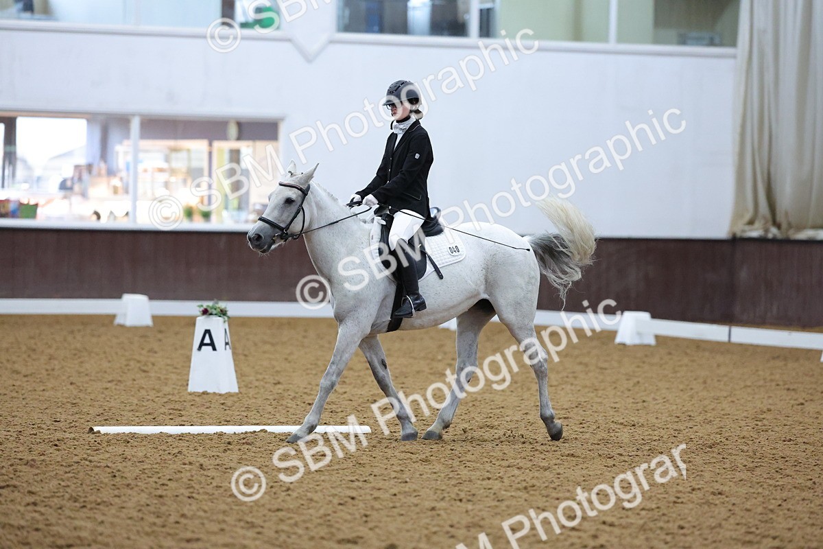 SBM_000107 - Class 2 - Intro 3 Championship - 8.51-9.47