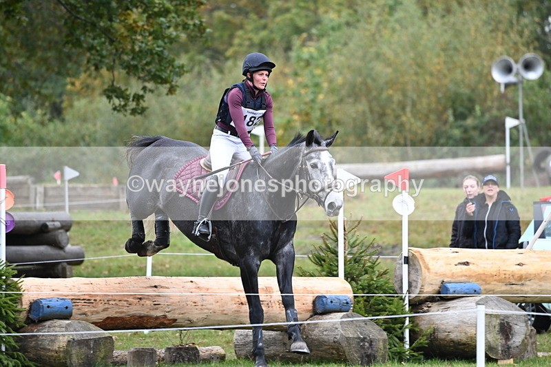 WJ6_2886 - 80cm Cam 1 Pairs Time 12:19 to 12:49