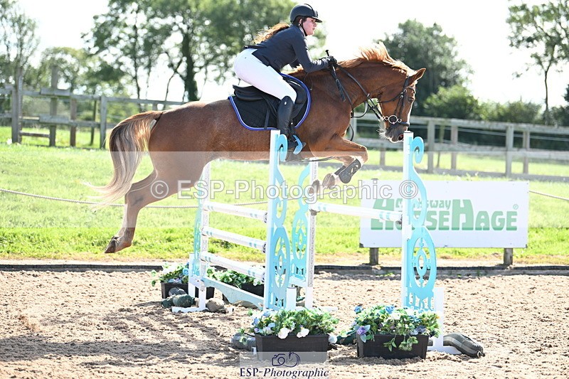 240913A-111632-03848 - Cls 14 Snr Newcomers