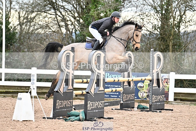 250112-120115-01206 - Cls 19 Snr 1.05m Open