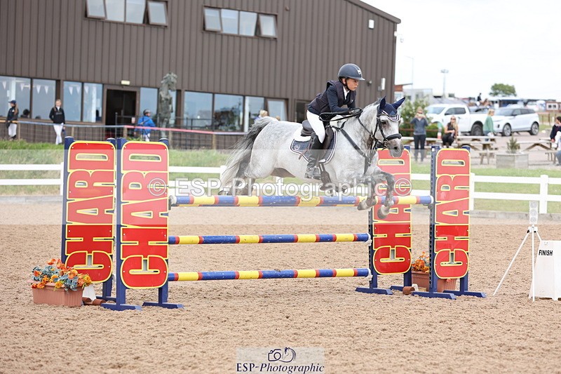 240630A-163742-15260 - Cls 33 Foxhunter and 1.10m Open