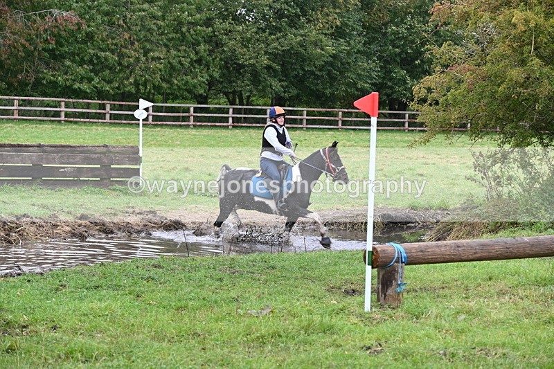 WJ6_7102 - Time at Photographer 13:06 to 13:23