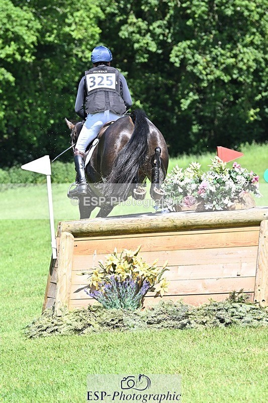 240525-110209-12188 - 325-MIDNIGHT_ENDEAVOUR-Tom_Jackson