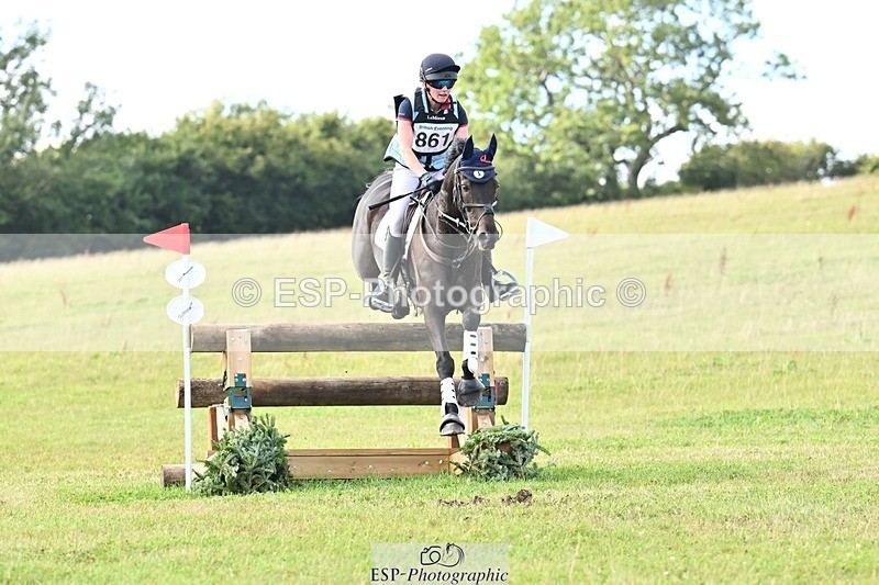 250831-172738-01224 - R-861-Carys.Thomas