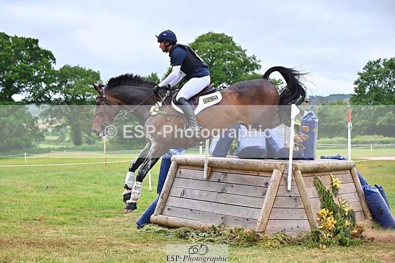 250524A-131611-10843 - B-372-Stephen.Heal-HISCO