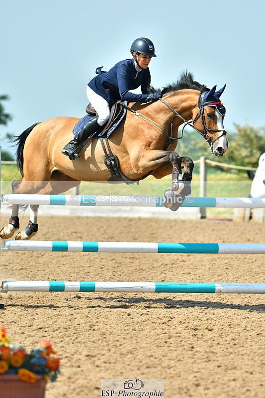 230609A-103955-00144 - Cls 1 Snr 1.05m & 1.10m Open