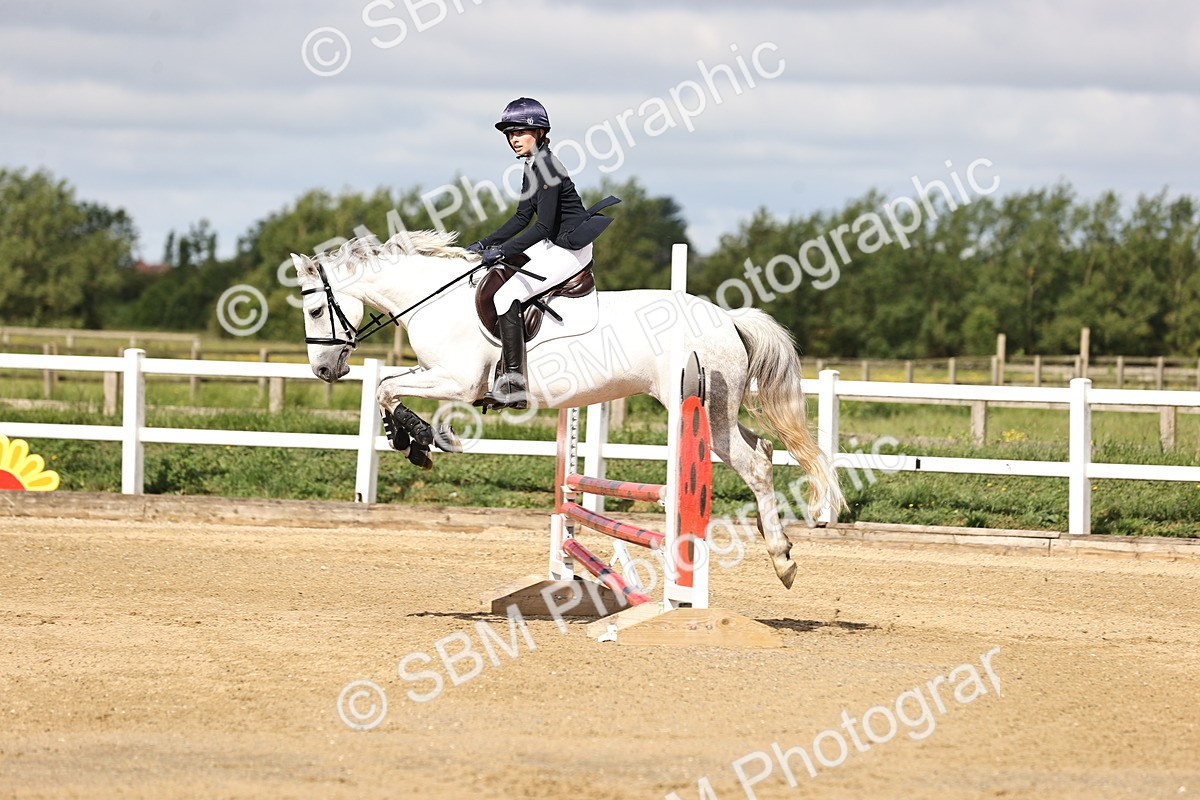 SBM_001805 - Class 8 - Clear Round