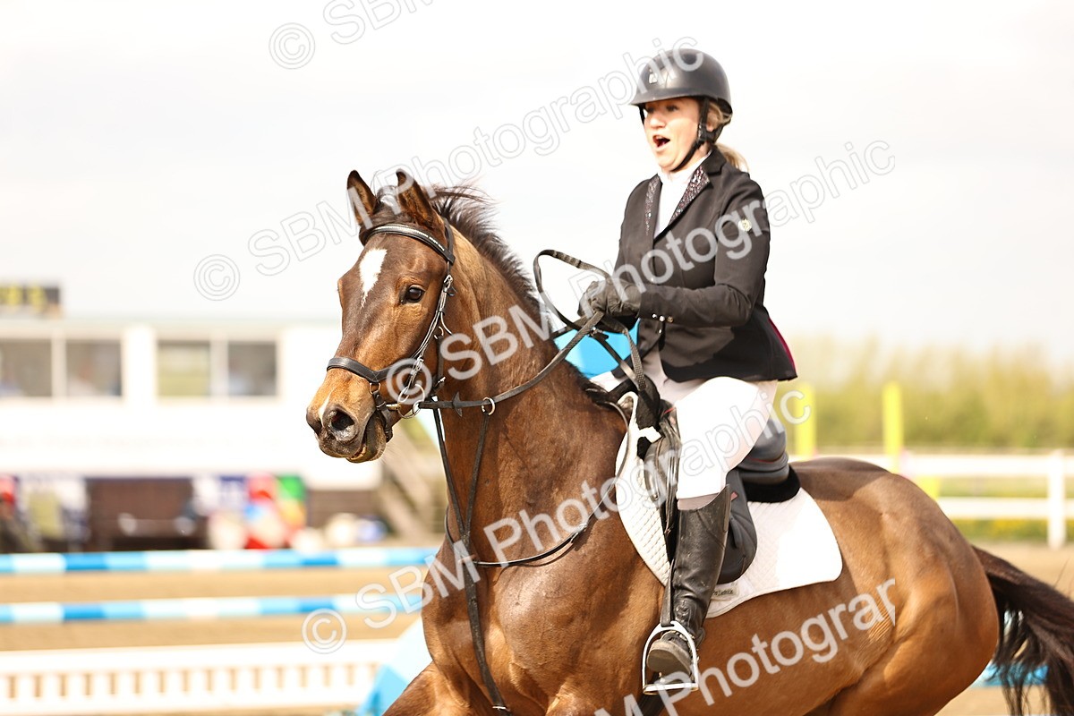 SBM_001763 - Class 9 - Senior British Novice - 90cm