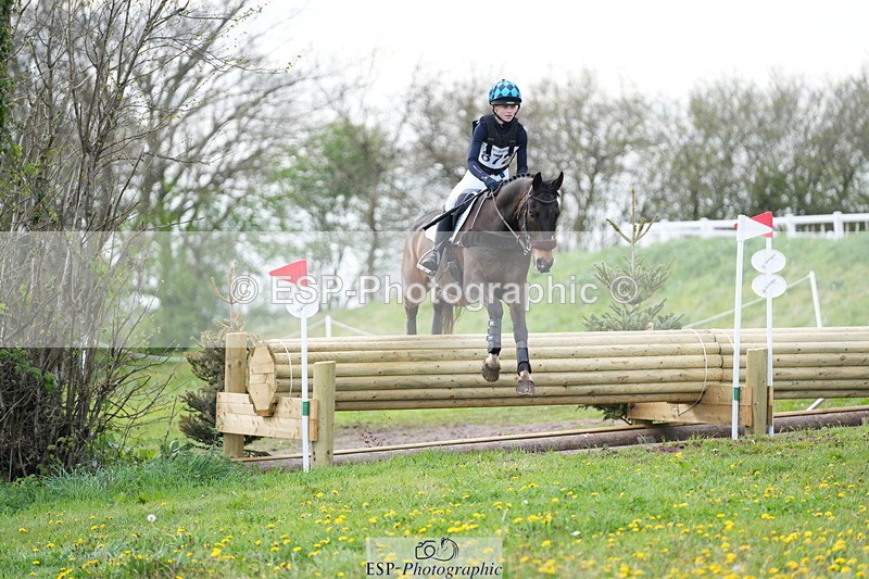 250419-174605-14366 - 872-Ella.Ringham-MINI.FERRARI