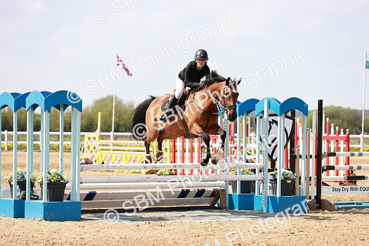  - Class 24 - Senior Newcomers - 1.10m