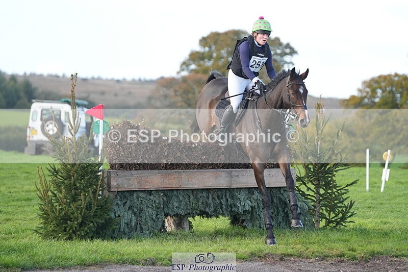 251024A-155135-14601 - C-251-Isabelle.Downes