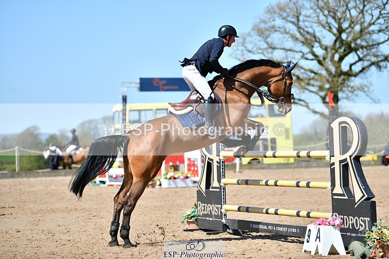 240420A-123033-10987 - Cls 3, 2 Star Small Tour 1.30m