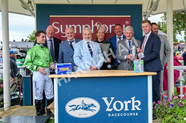 210824-Race 1-Jm Jungle-4828 - Race 1 1.50pm Symphony Group Handicap
