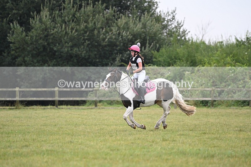 WJ6_3336 - 80cm XC Time 15:45 to 16:02