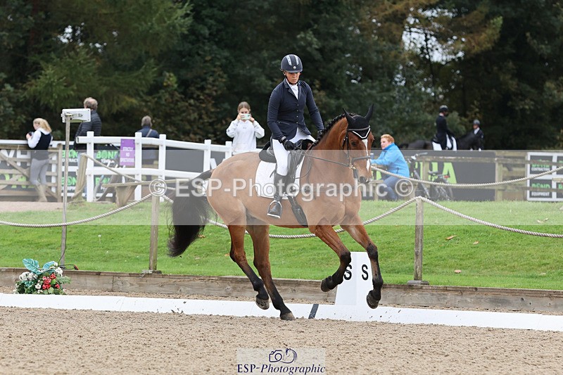 241024-120632-01825 - 148-Courtney.Romcke-ROMA.VICTOR