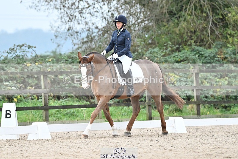 241103-153333-03149 - Novice 1 - 14.44 to 16.08