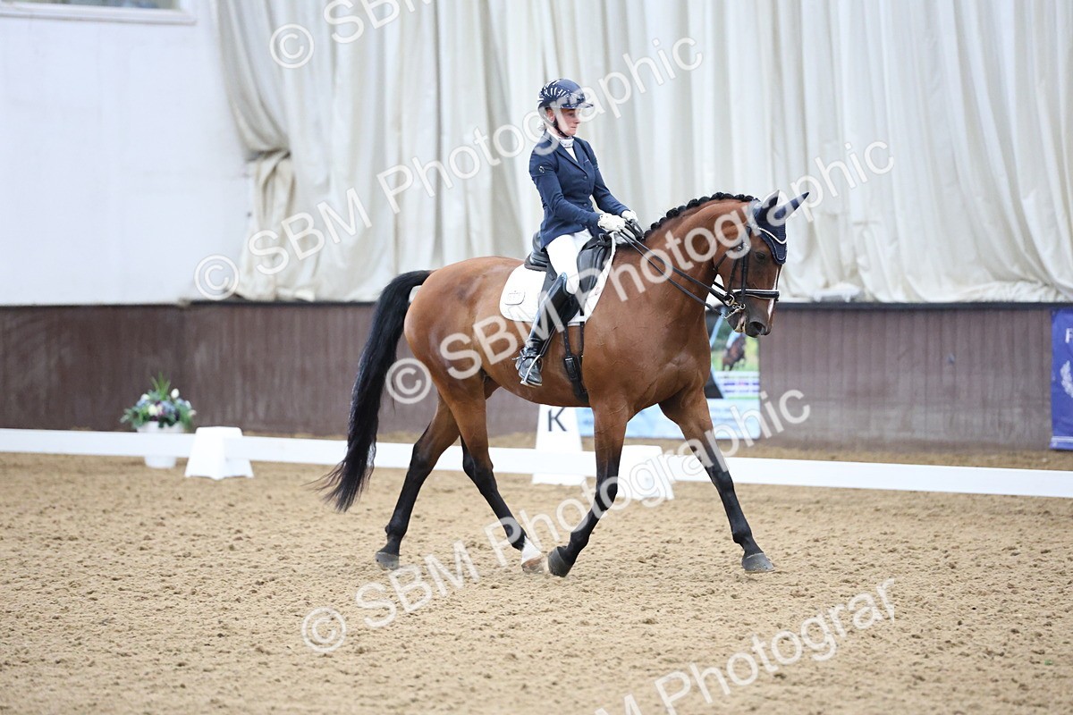 SBM_003959 - Class 8 - Advanced Medium 6 Silver