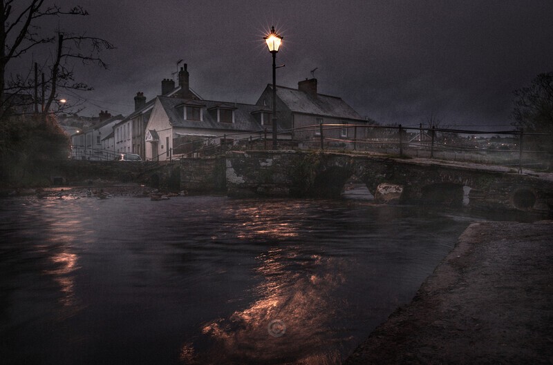 On a misty night - The Repository