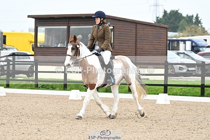 241103-095319-00221 - Intro 3 - 9.40 to 10.40