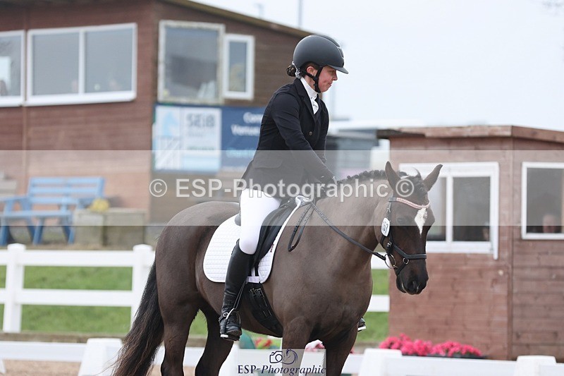 250216-113848-05434 - 157-Alice.Soper-Coarsewell.Chilli.Pepper