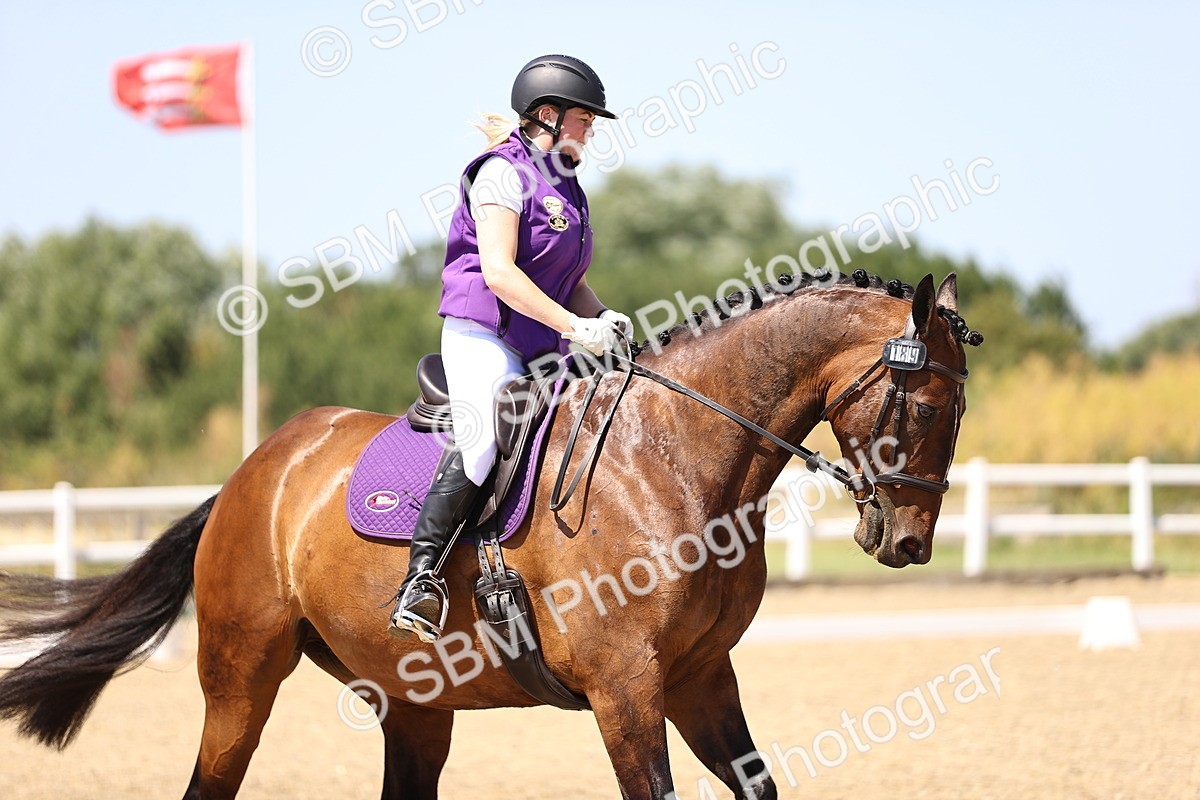 SBM_011980 - Novice 5 - 13.05-14.36