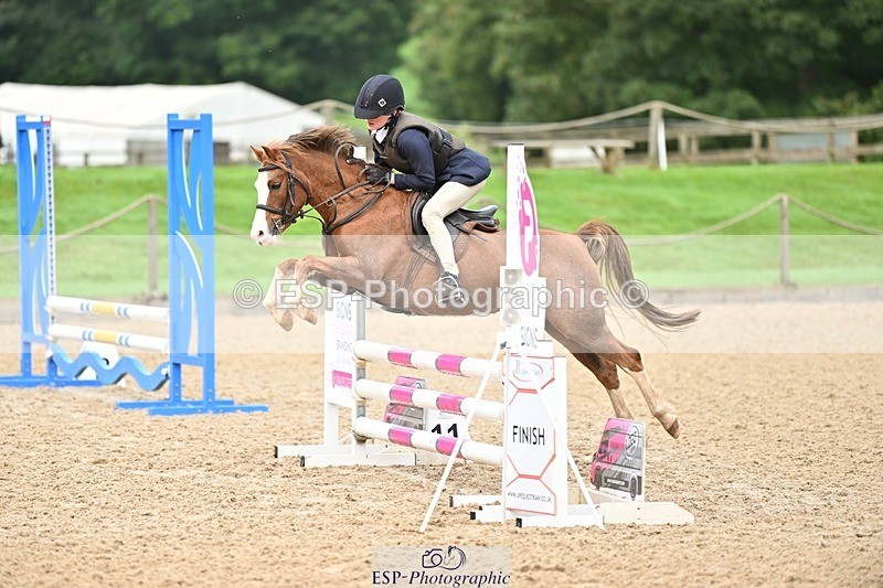 230930-094129-00074 - Cls 1 Pony Intro 70cm