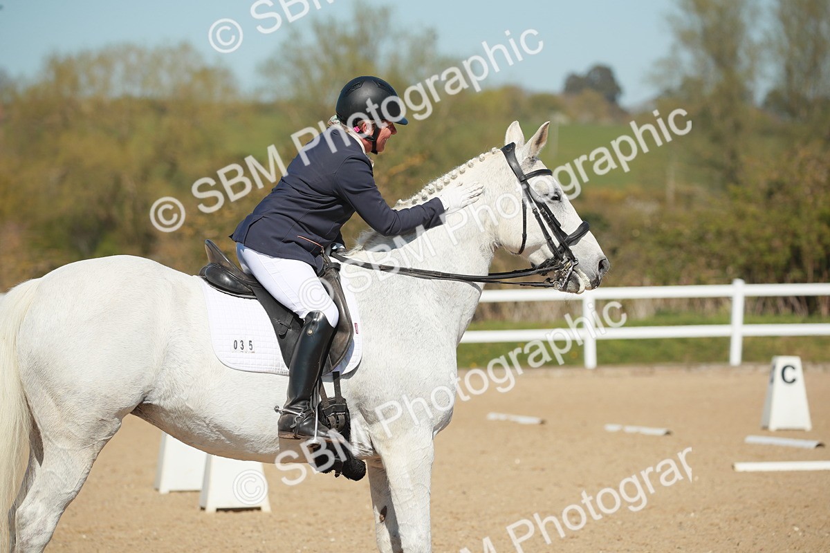 SJ3_1652 - Class 16-17 - ADV 1 - FEI PSG